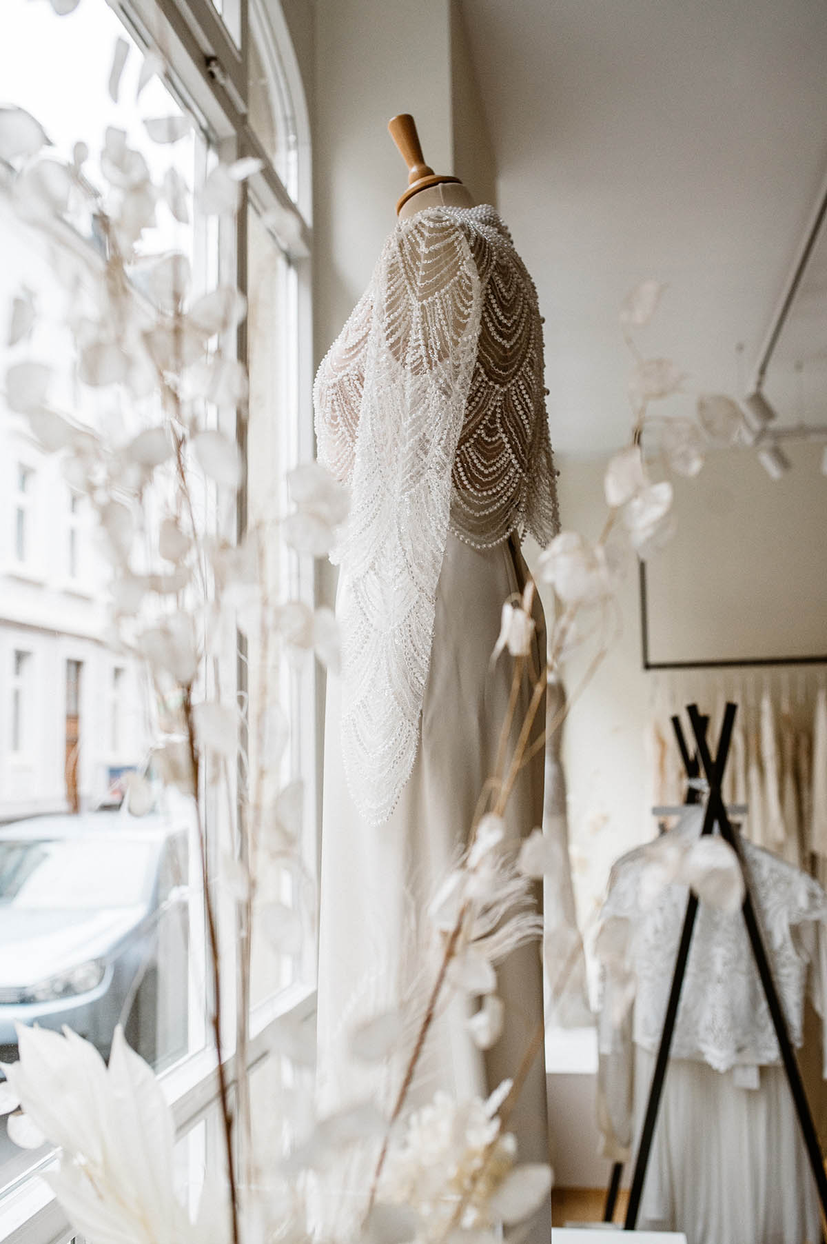 2022 02 21 bridal boutique store 13